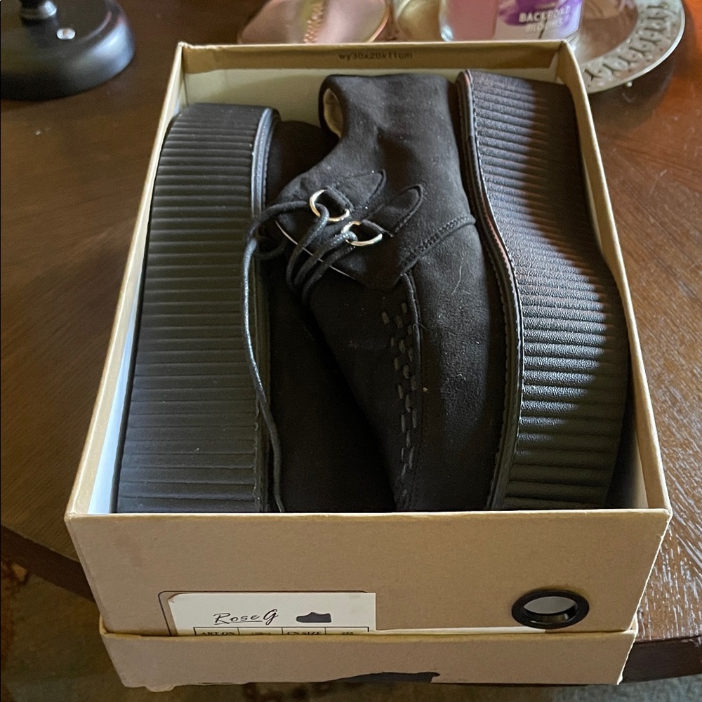 RoseG women’s handmade platform Creepers shoe size 9 in black